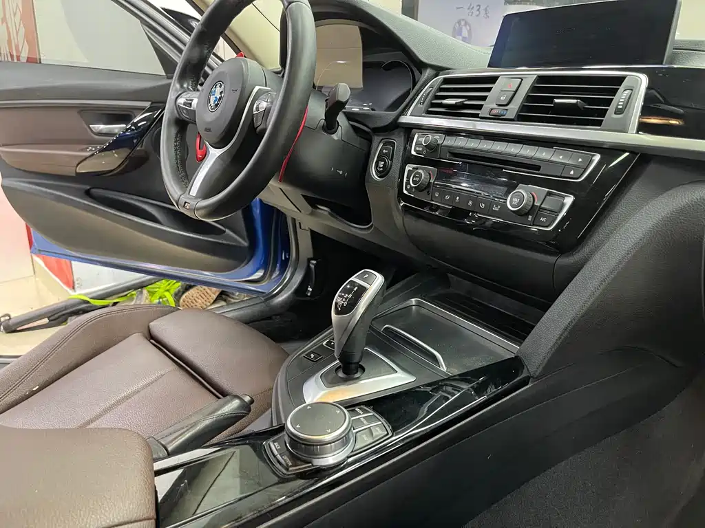 BMW 3 Series — миниатюра 6