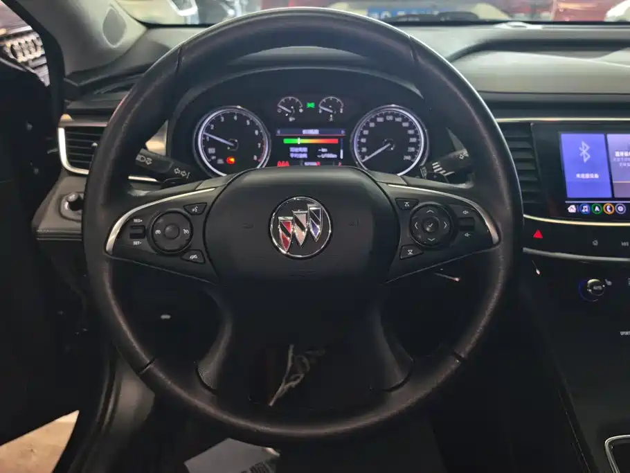 Buick LaCrosse — миниатюра 15