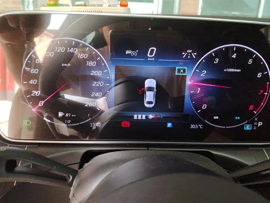 Mercedes-Benz C-Class — миниатюра 14