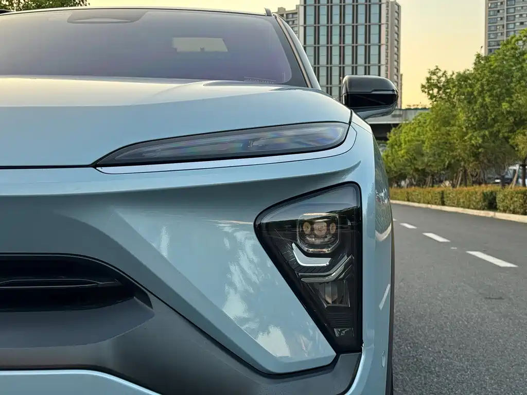 NIO ES6 — миниатюра 21