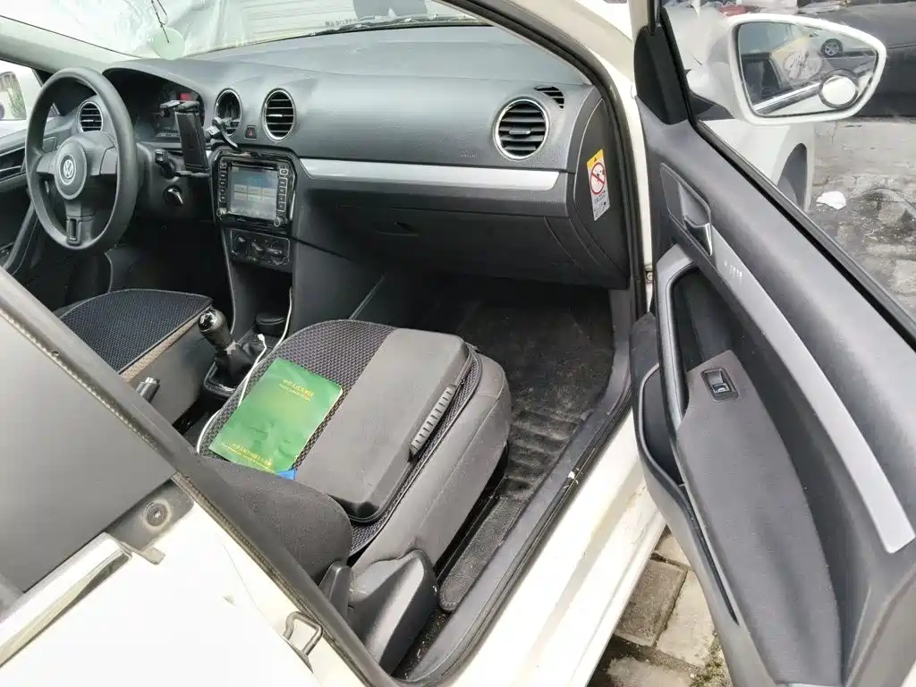 Volkswagen Jetta — миниатюра 18