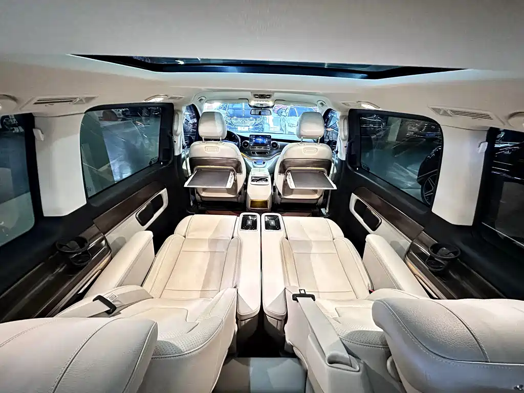 MERCEDES-BENZ V CLASS