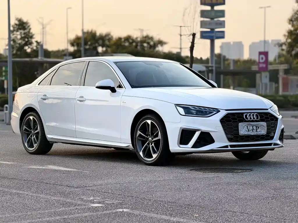 Audi A4L — миниатюра 2