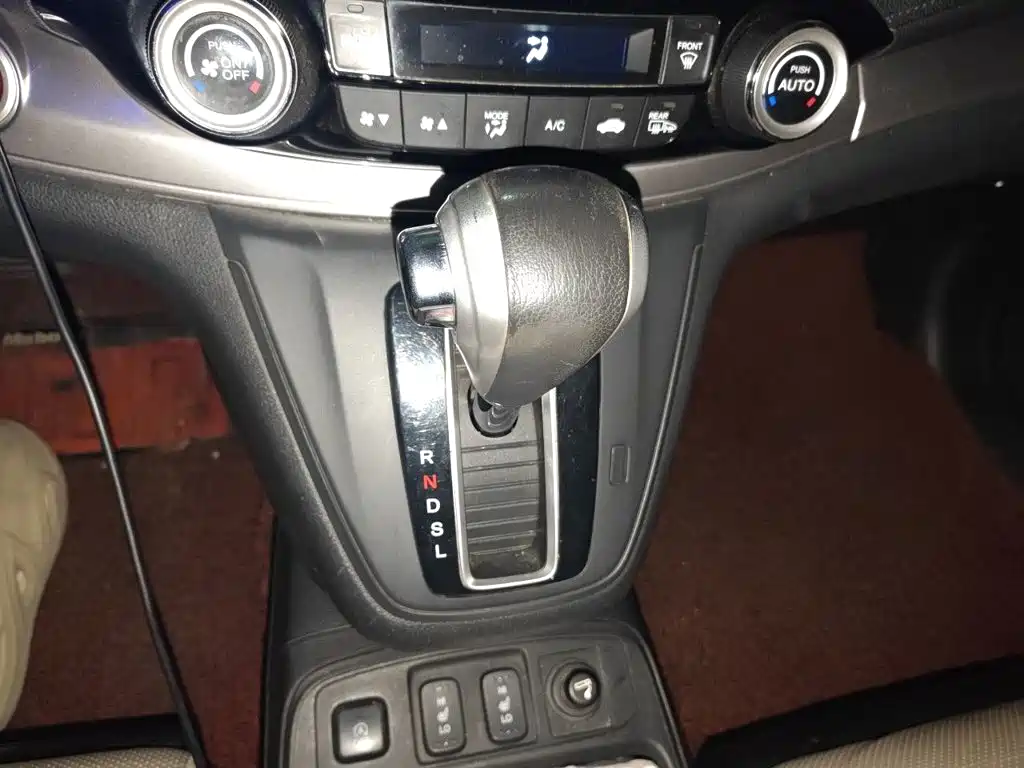 Honda CR-V — миниатюра 10