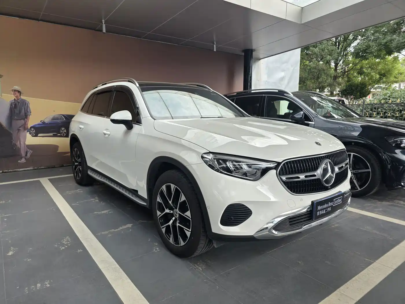 Mercedes-Benz GLC 2023 Белый из Китая, фото 3