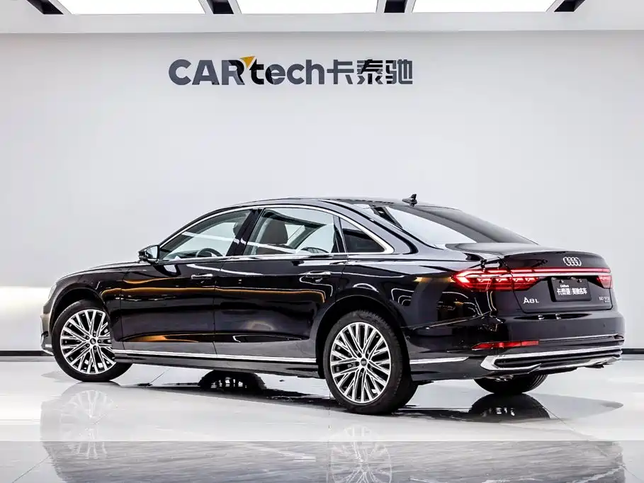 Audi A8 — миниатюра 4