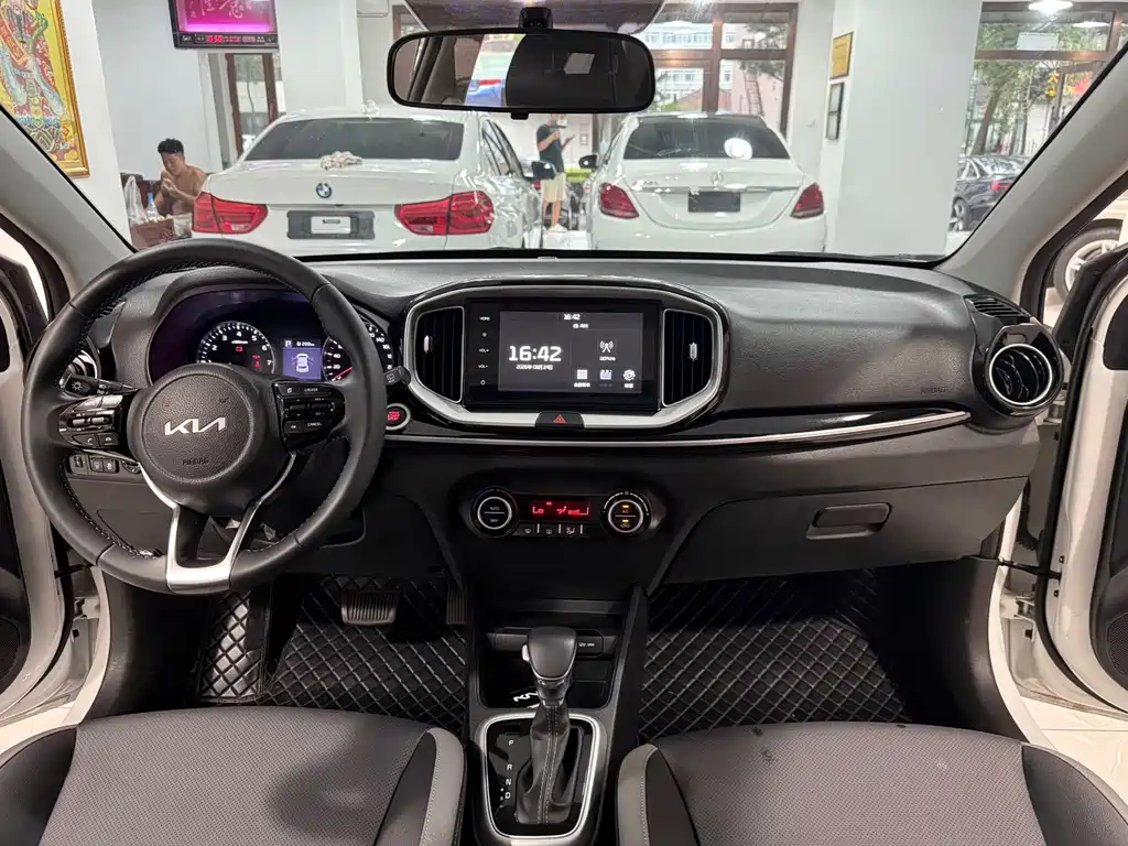 Kia KX1 1.4L CVT Sunroof Model, фото 8