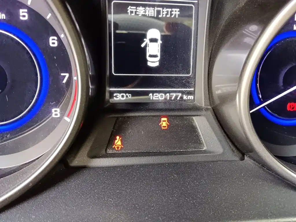 Changan Eado XT — миниатюра 13