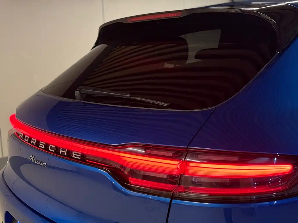 Porsche Macan — миниатюра 16