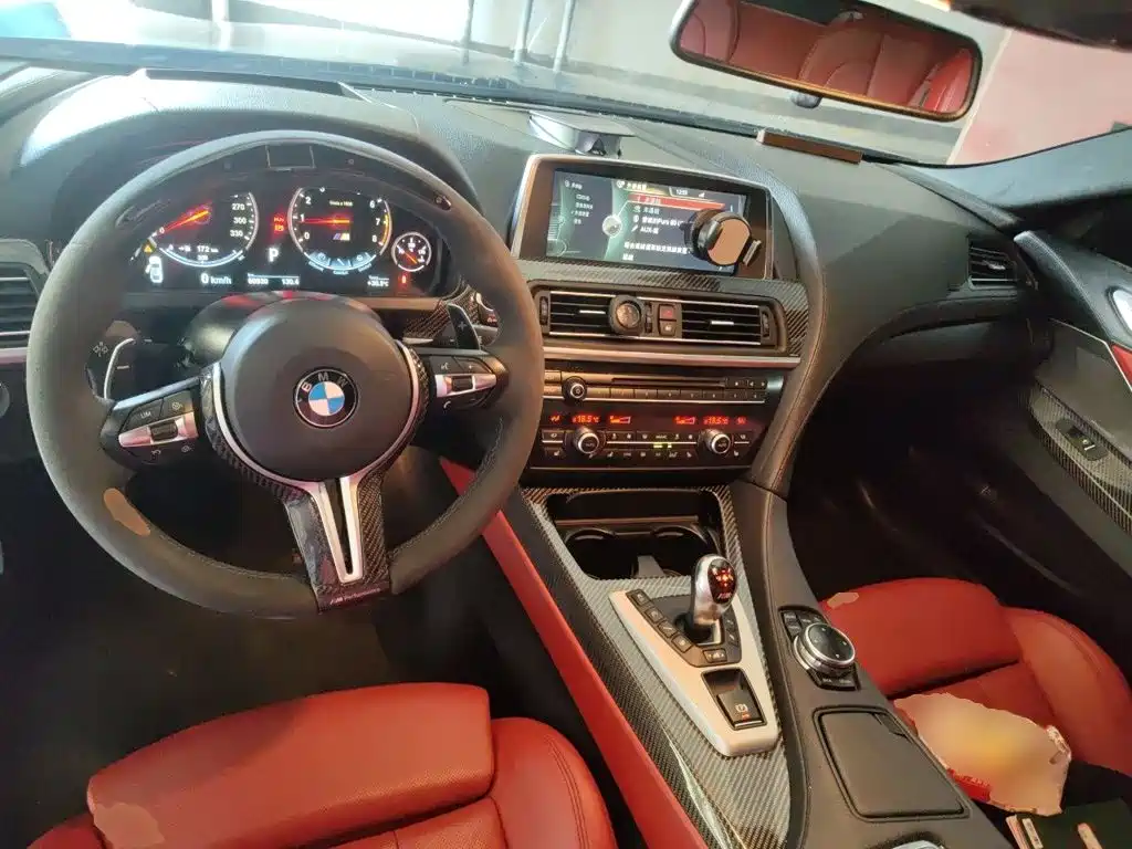 BMW M6 — миниатюра 10