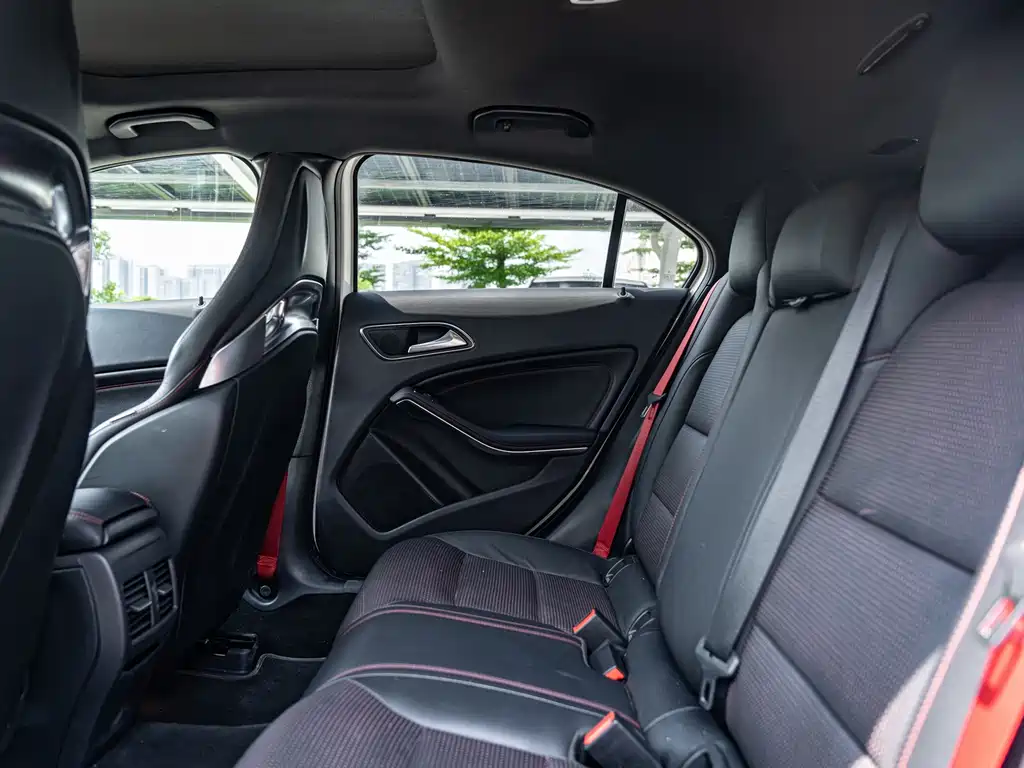Mercedes-Benz A-Class AMG (Import) — миниатюра 22