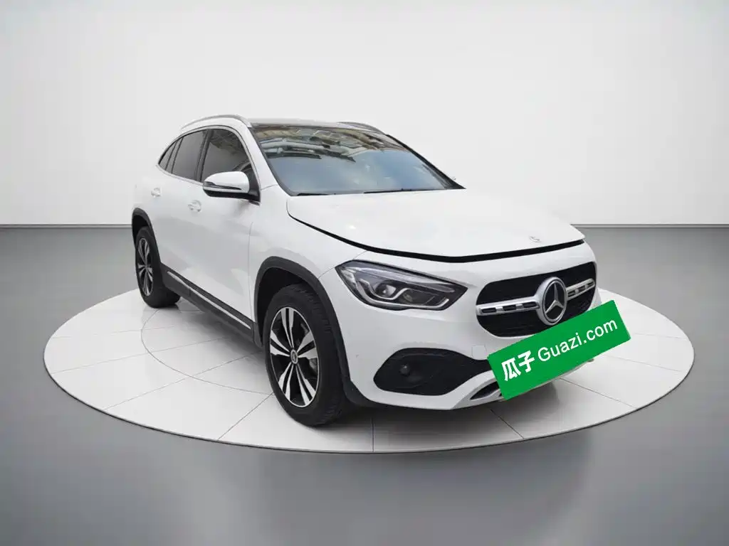 Mercedes-Benz GLA — миниатюра 24