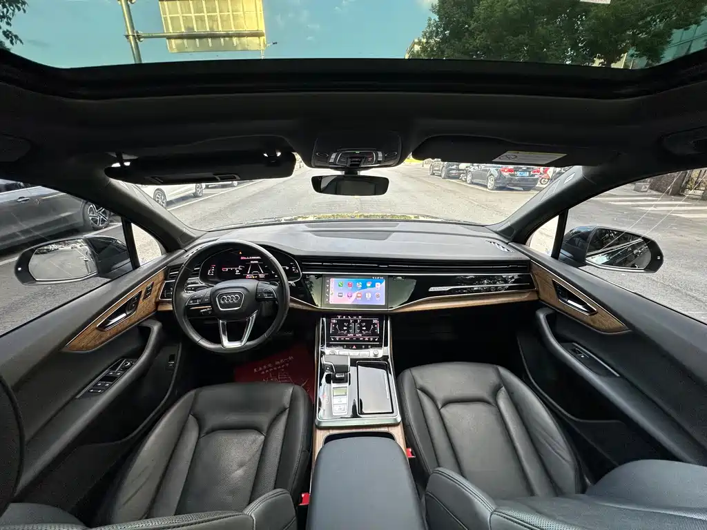 Audi Q7 — миниатюра 20