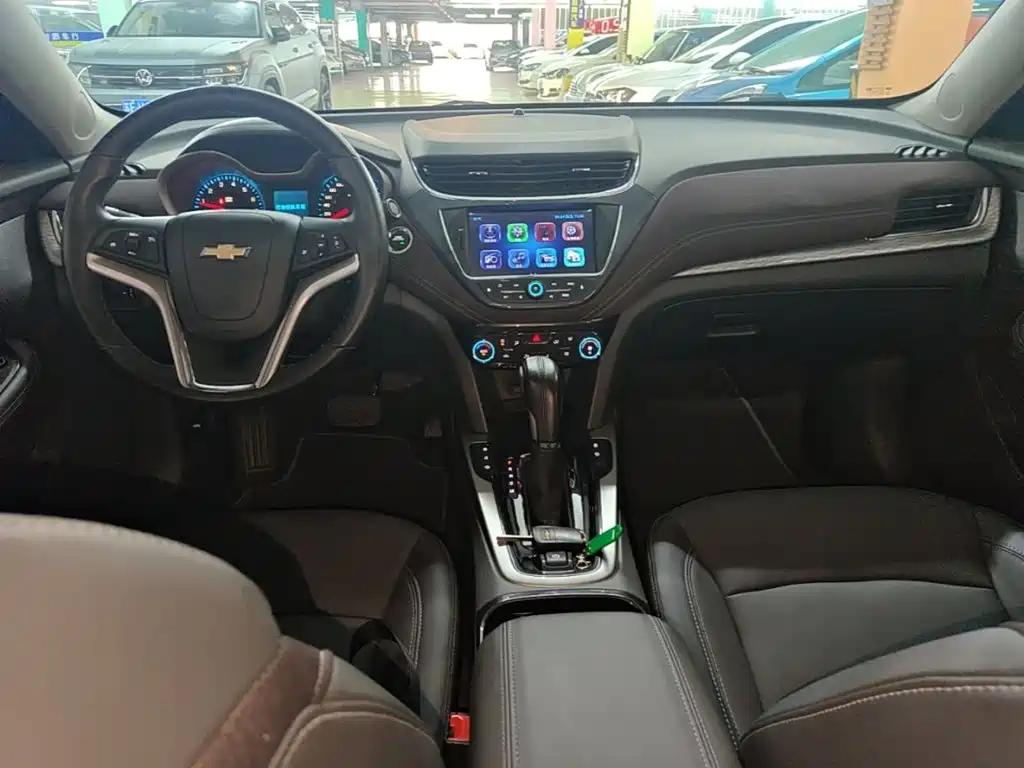 Chevrolet Malibu — миниатюра 10