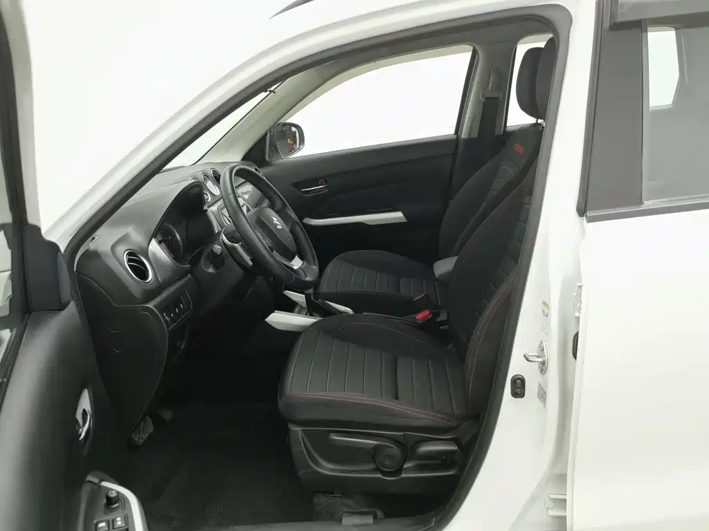 Suzuki Vitara — миниатюра 10