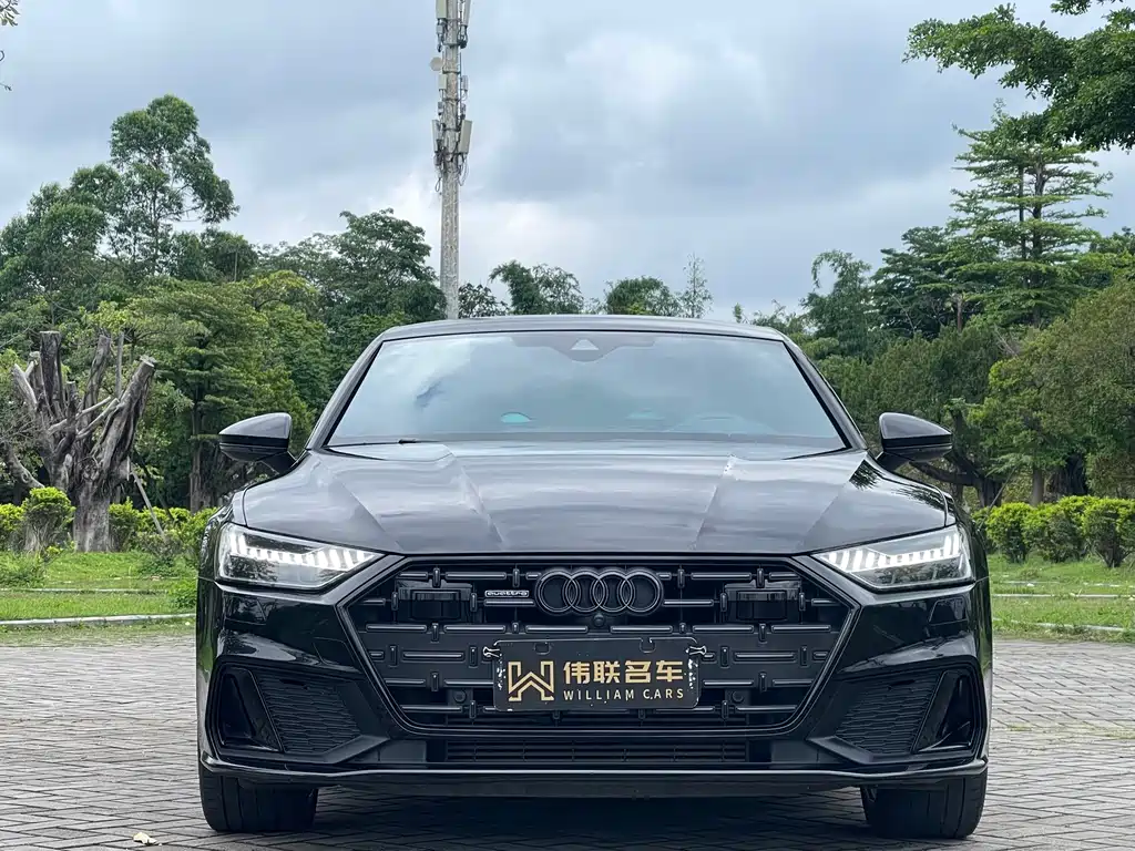 Audi A7L 2022 45 TFSI quattro S-line