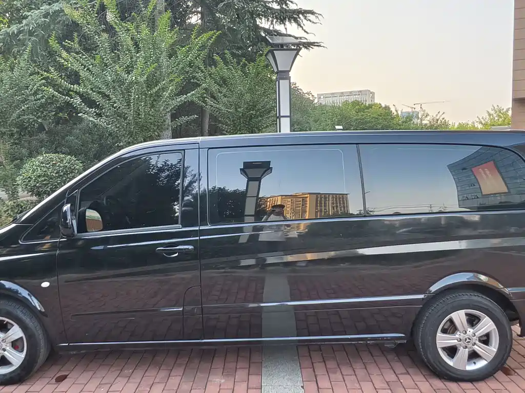 Mercedes-Benz Vito — миниатюра 7