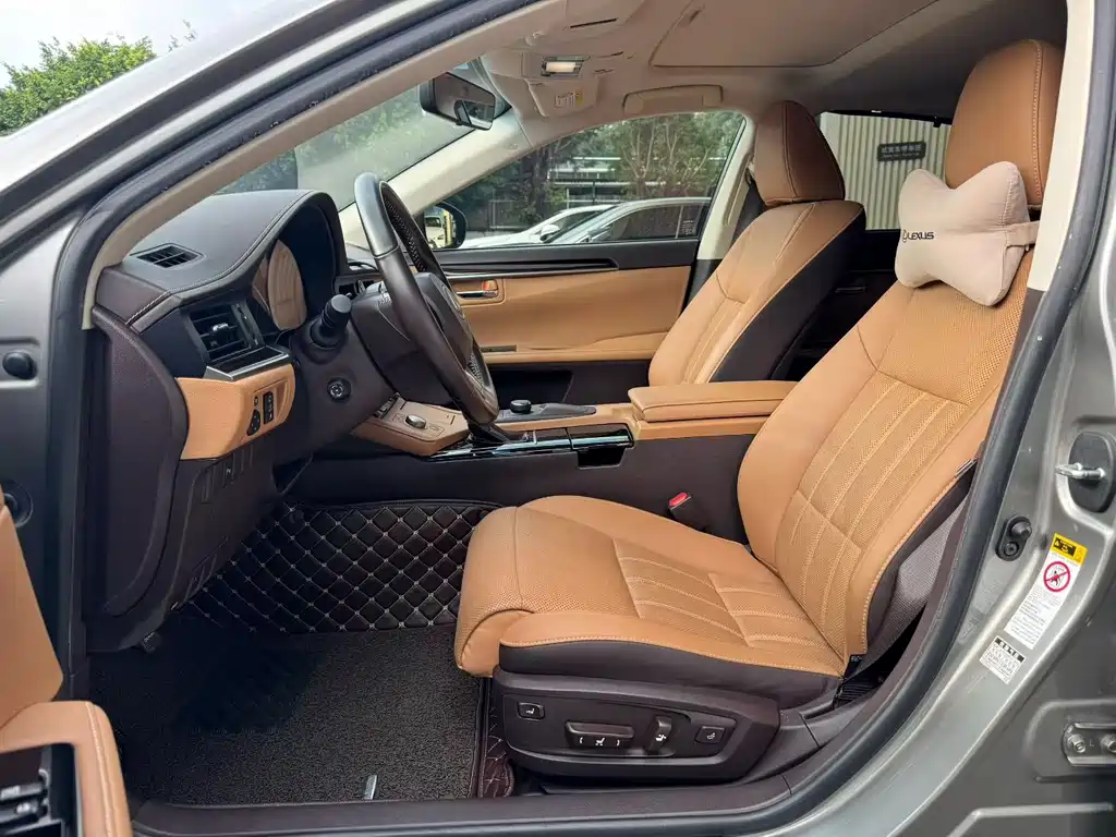 Lexus ES — миниатюра 4