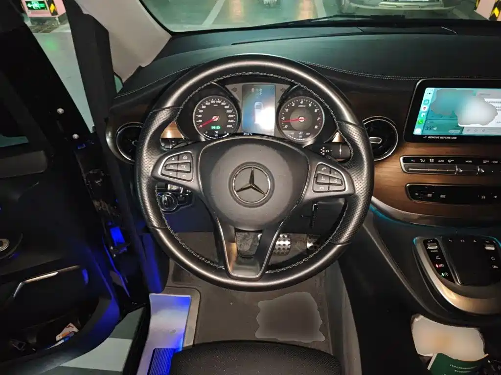 Mercedes-Benz V-Class — миниатюра 6