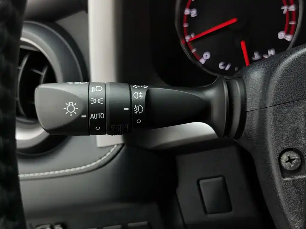 Toyota RAV4 — миниатюра 21