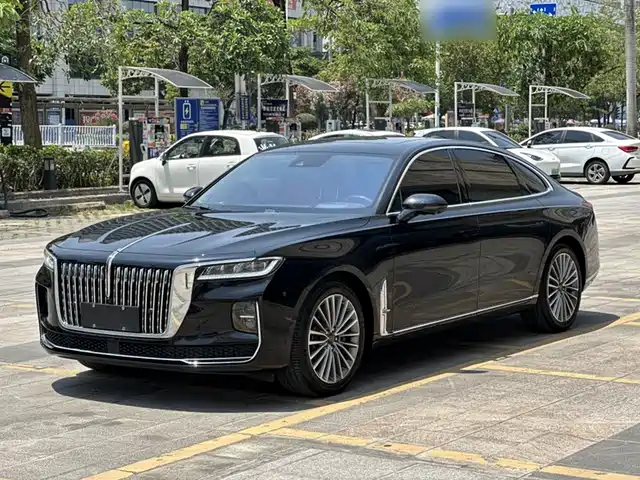 2023 Hongqi H9