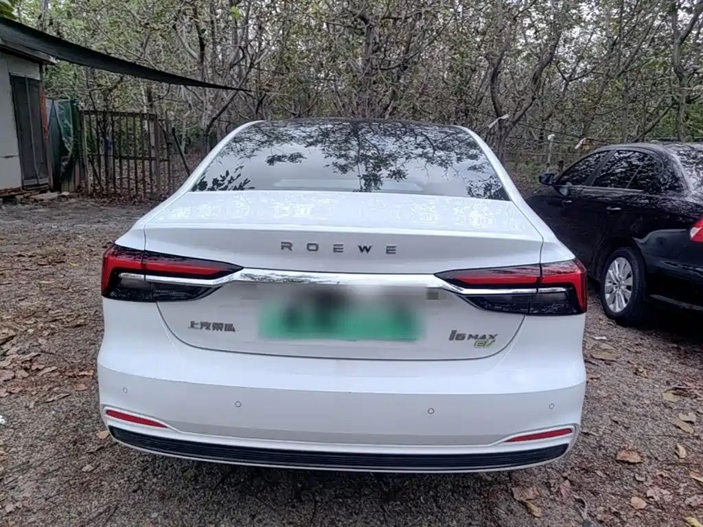 Roewe i6 MAX New Energy — миниатюра 6