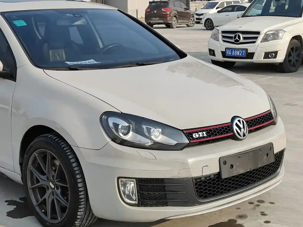 Volkswagen Golf GTI — миниатюра 5