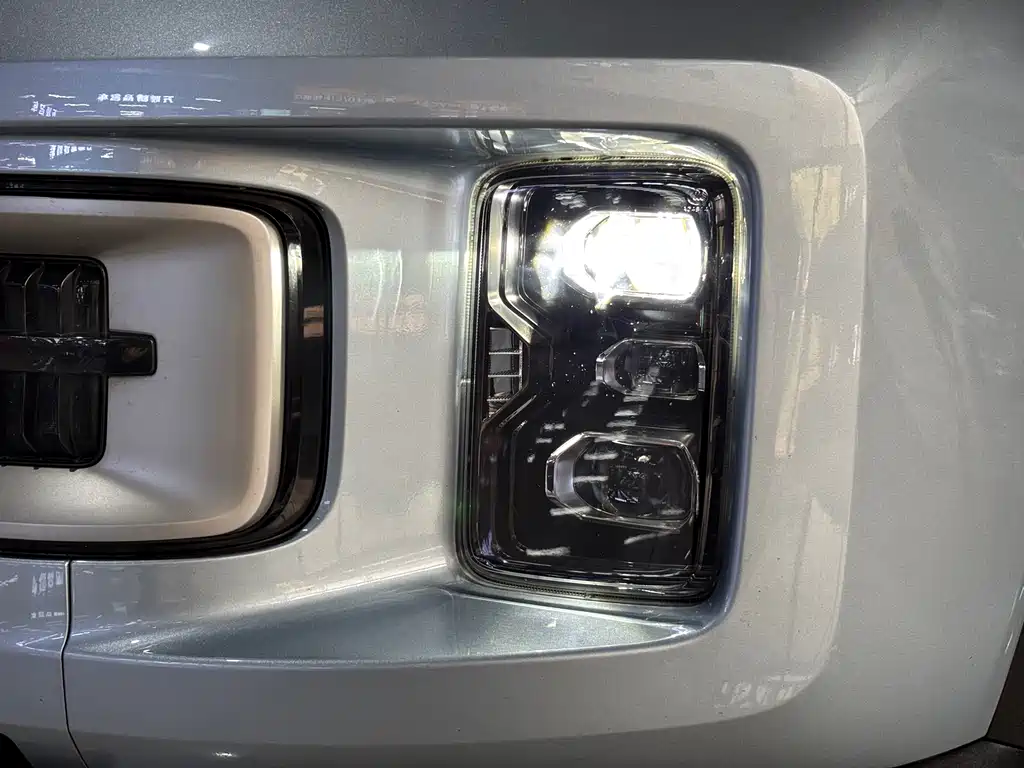 GEELY AUTOMOBILE GEELY ICON