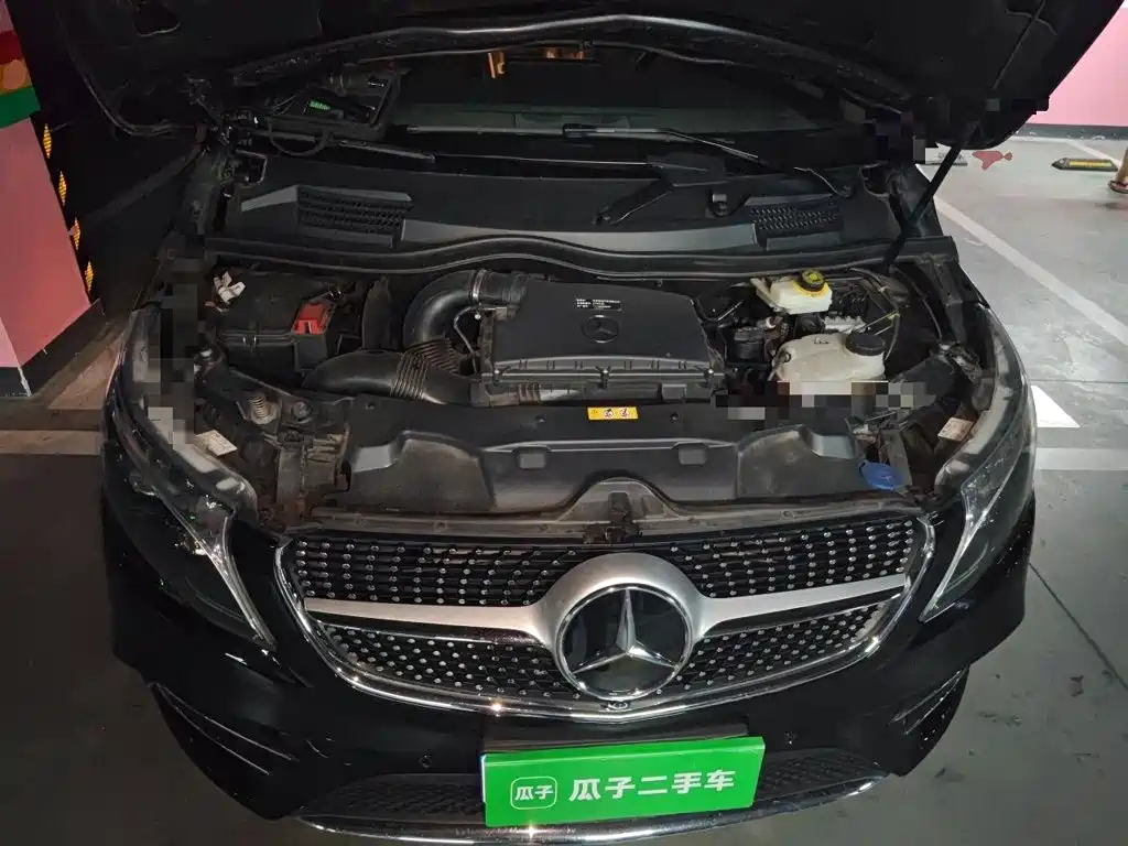 Mercedes-Benz V-Class — миниатюра 16