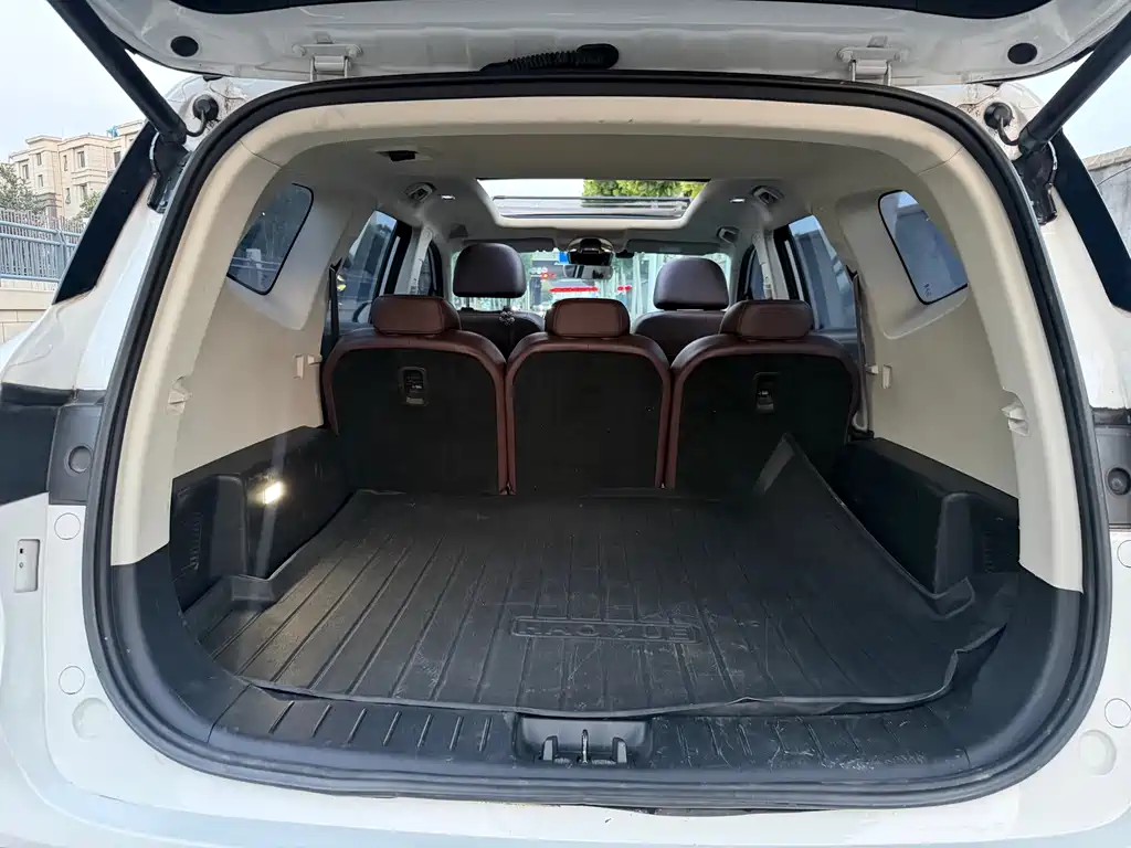 Geely Haoyue — миниатюра 9