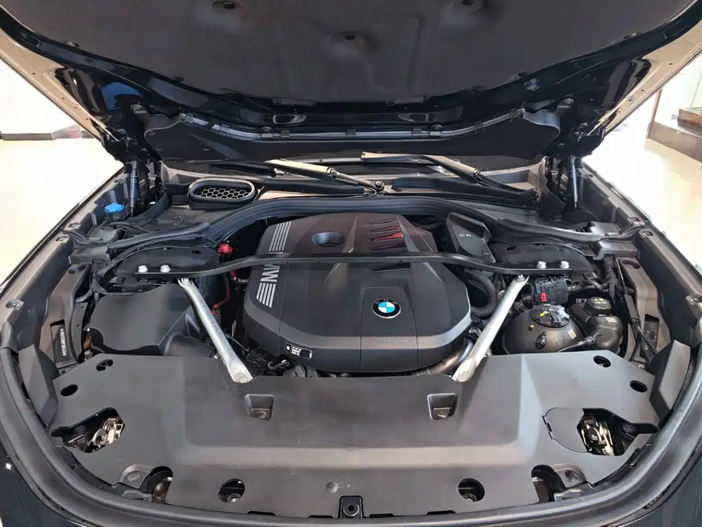 BMW 7 Series 2023 — фото 14