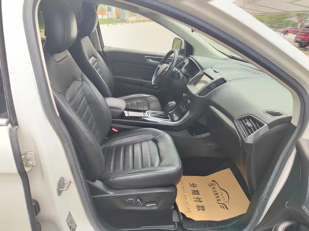 Ford Edge — миниатюра 17