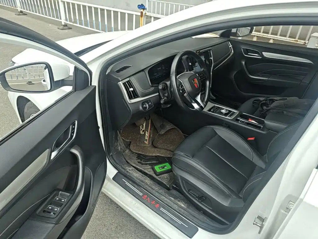 Roewe i6 New Energy — миниатюра 16