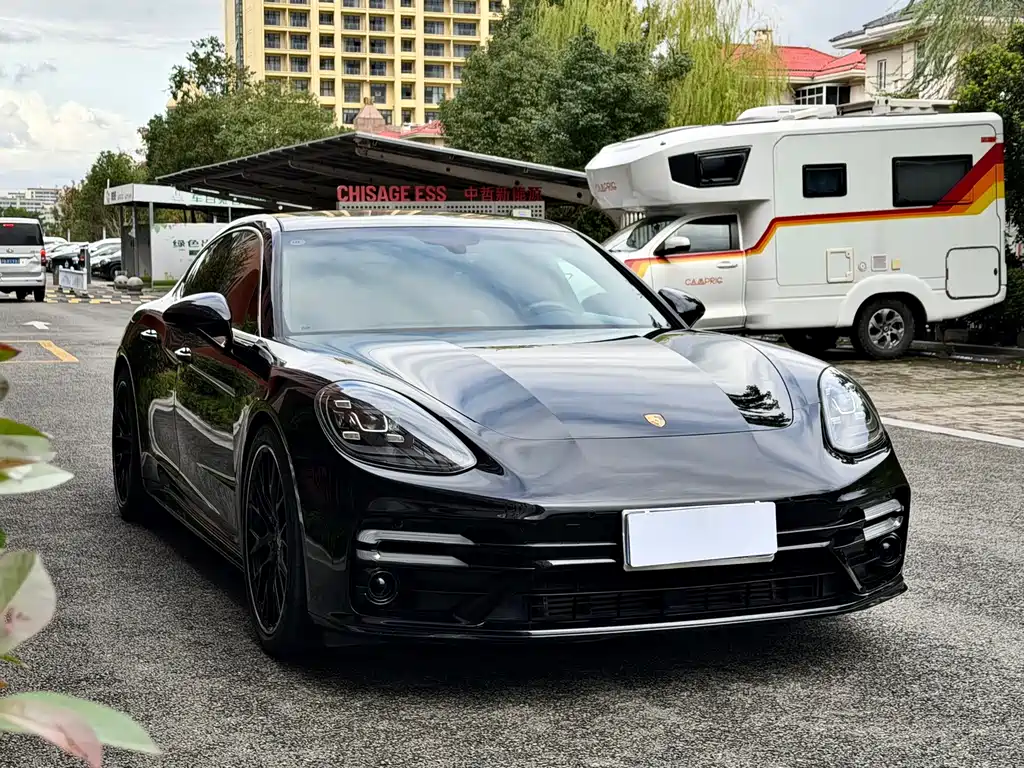 Porsche Panamera — миниатюра 3