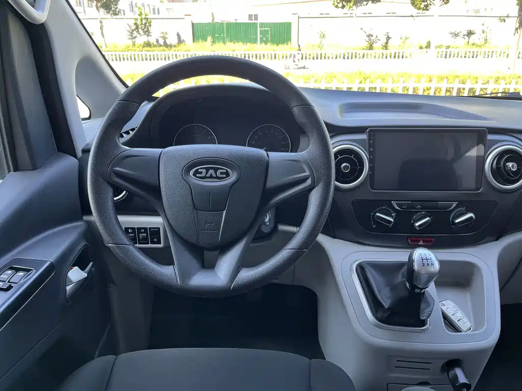 JAC Refine Refine M3 — миниатюра 11