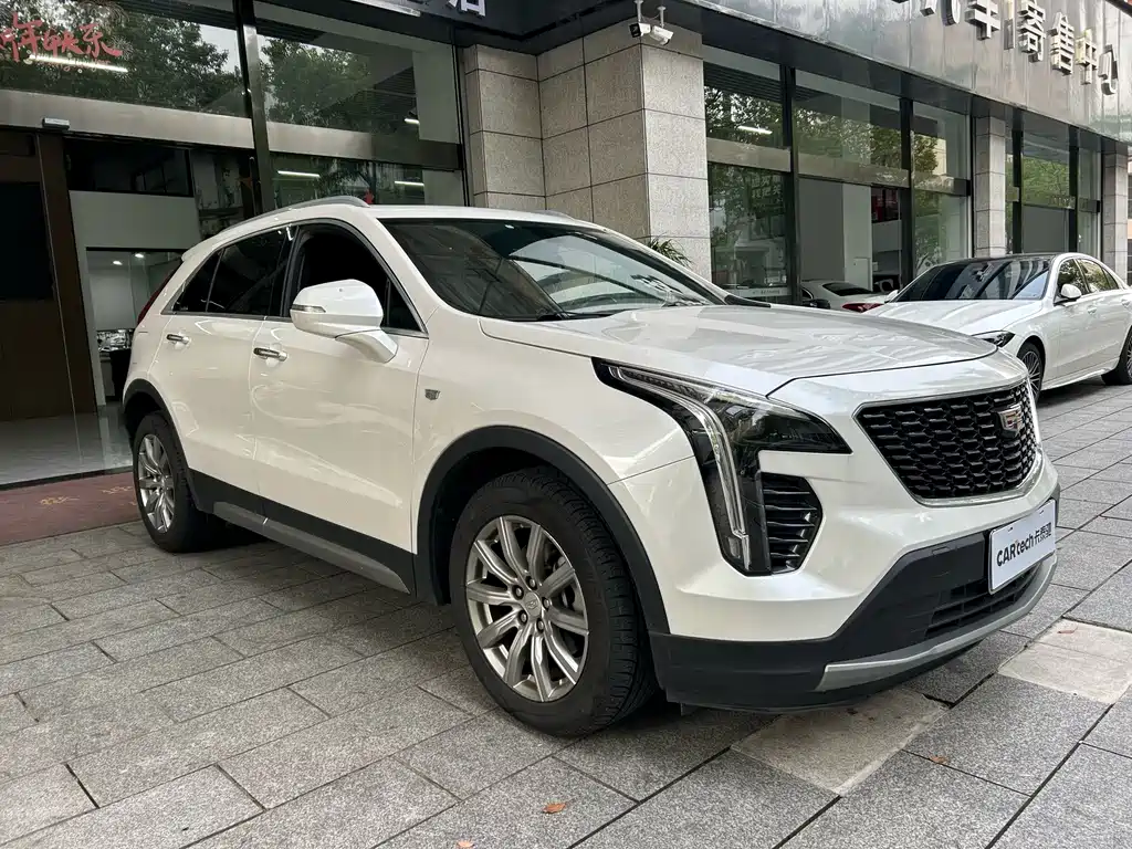 Cadillac XT4 — миниатюра 2