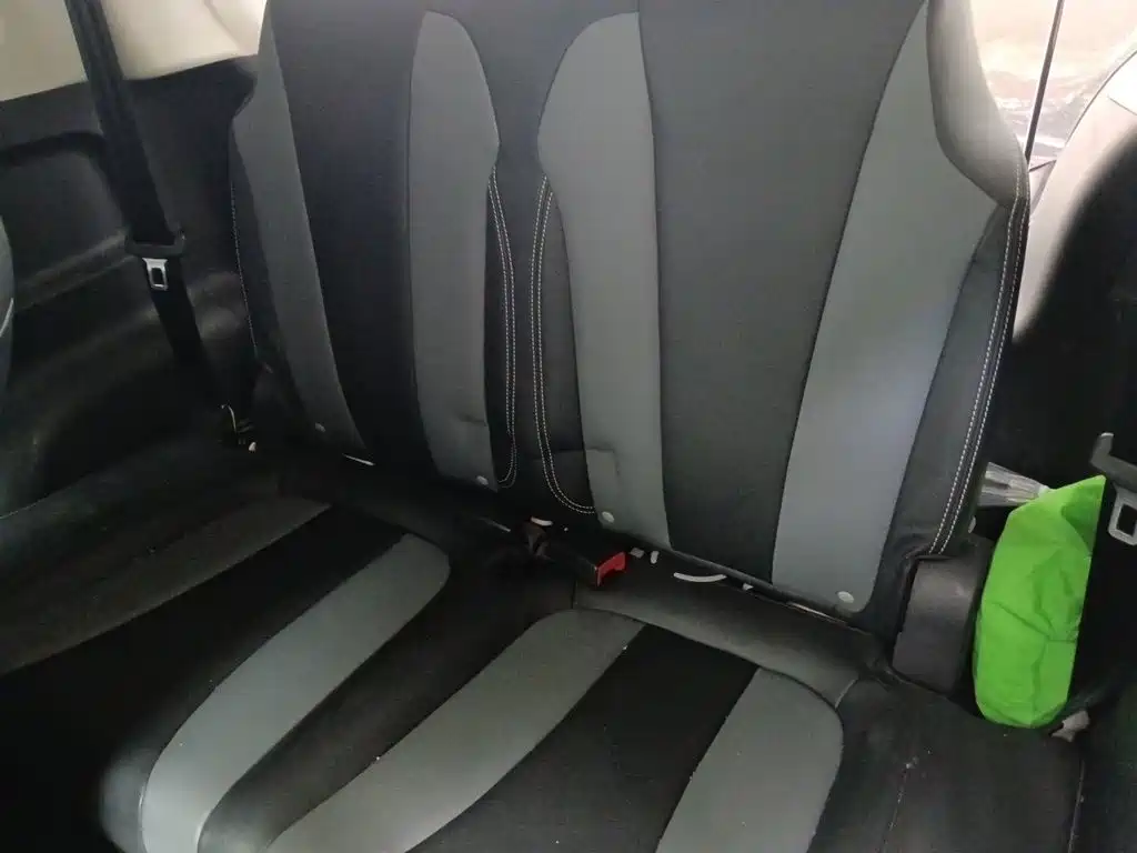 Roewe Clever — миниатюра 13