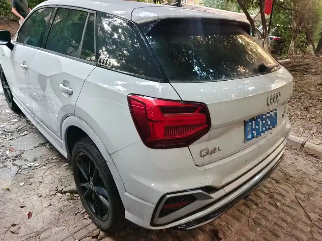 Audi Q2L — миниатюра 3