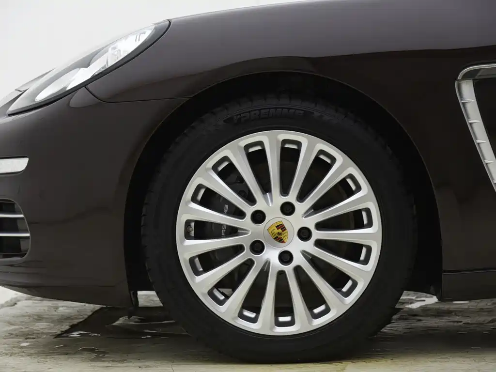 Porsche Panamera — миниатюра 13
