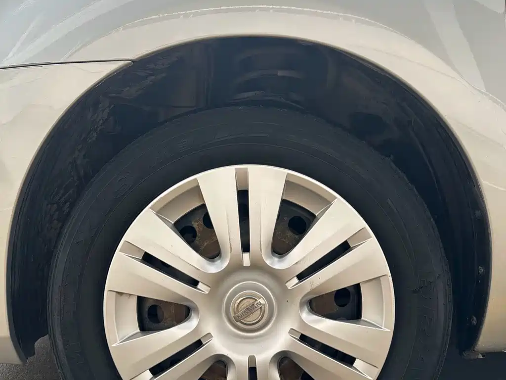 Nissan Livina — миниатюра 19