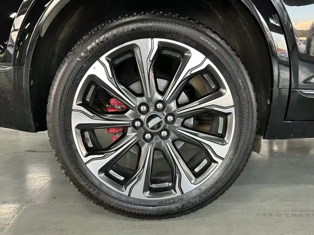Cadillac XT5 — миниатюра 22
