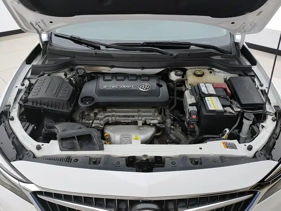 Buick Excelle — миниатюра 10