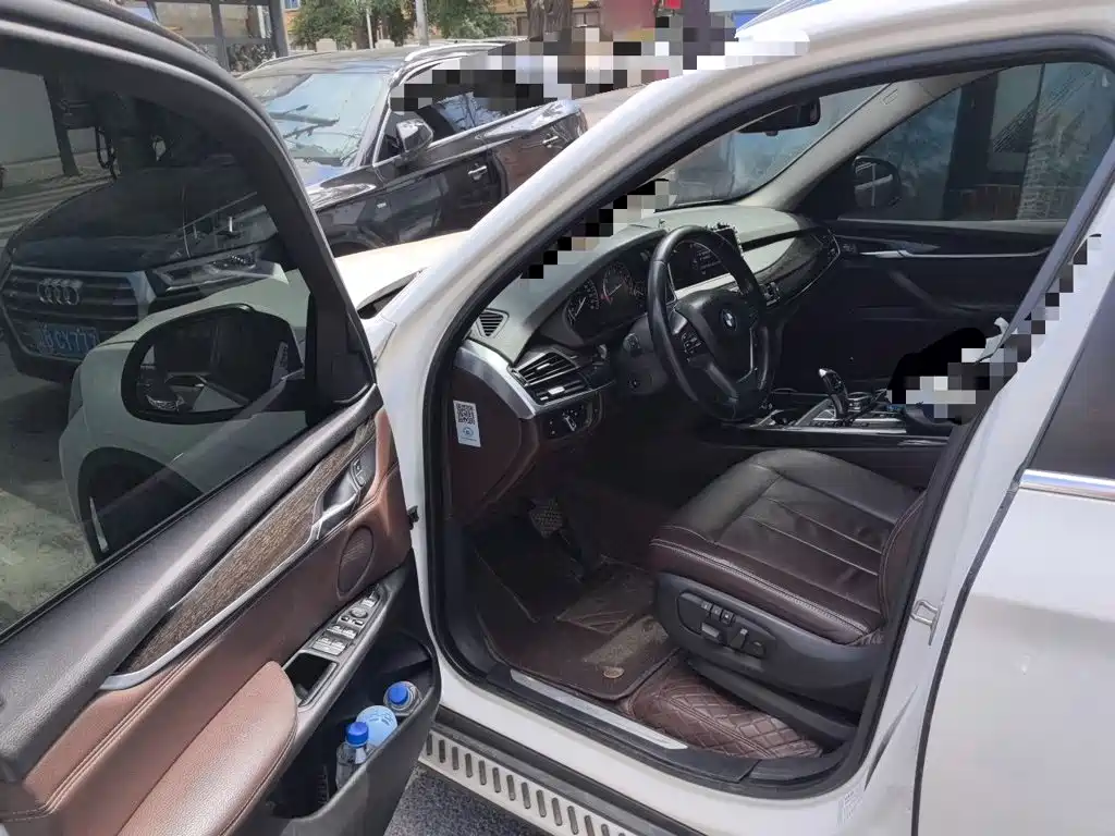 BMW X5 (Import) — миниатюра 17