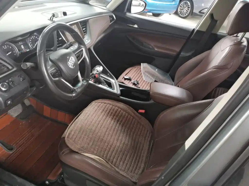 Buick GL6 — миниатюра 8