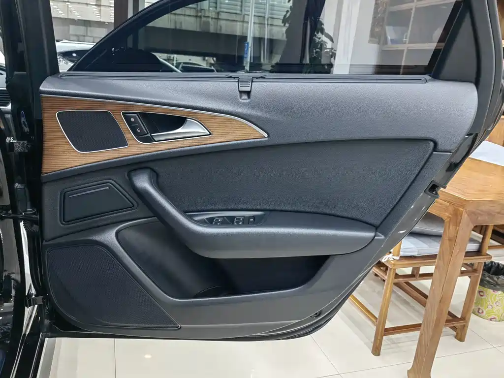 Audi A6L — миниатюра 19