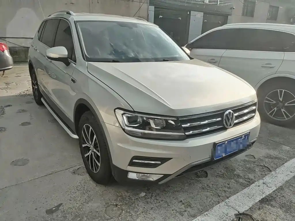 Volkswagen Tiguan L — миниатюра 3