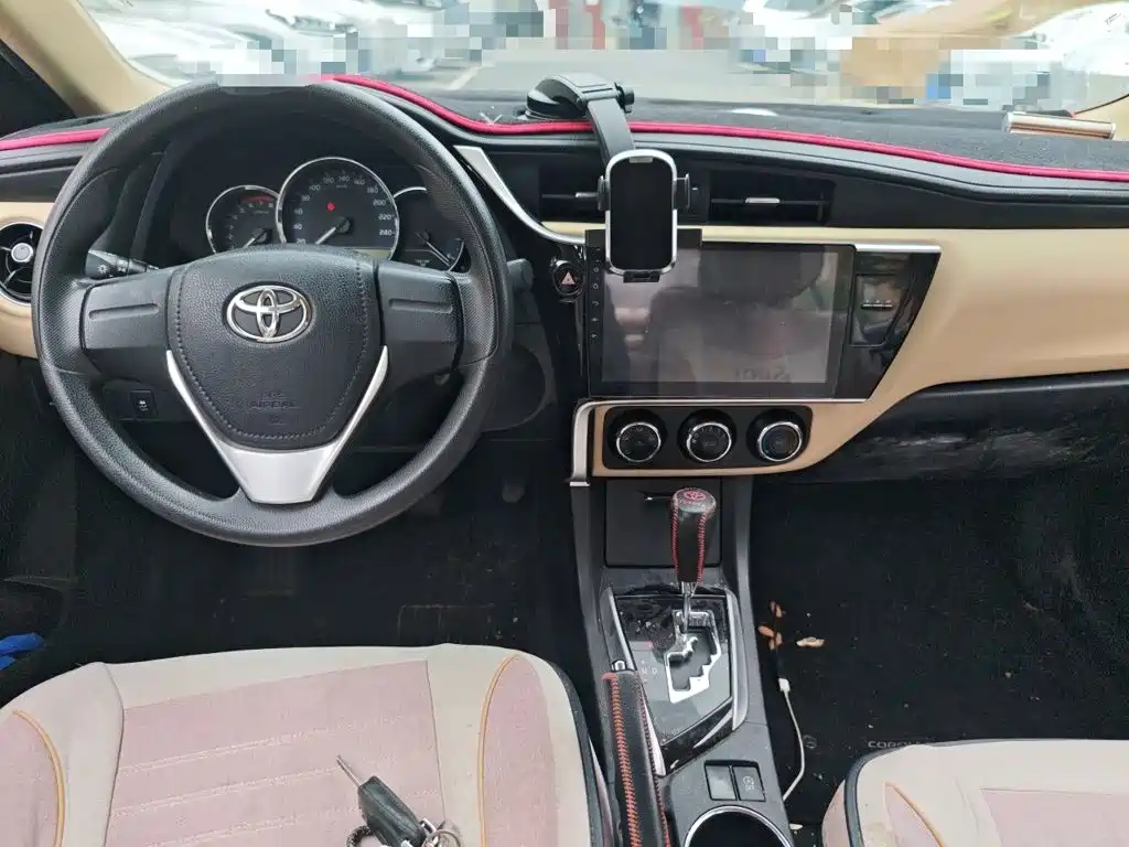 Toyota Corolla — миниатюра 5
