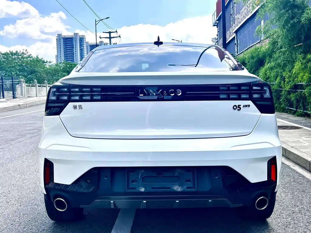 Lynk & Co 05 — миниатюра 7