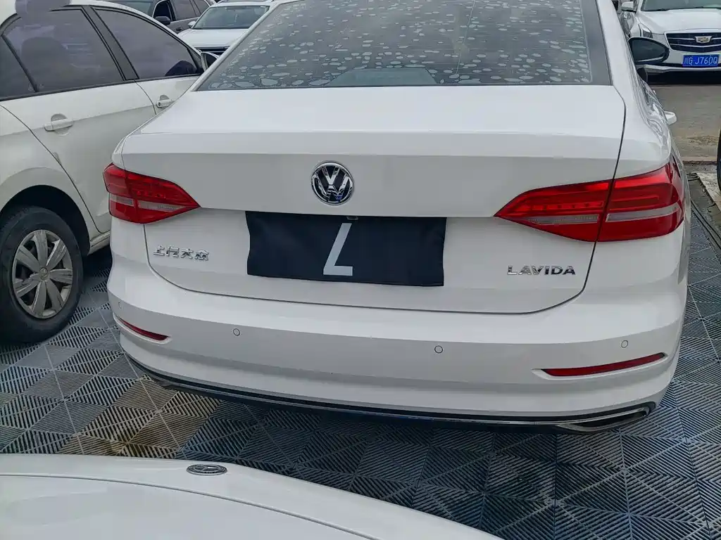 VOLKSWAGEN LAVIDA