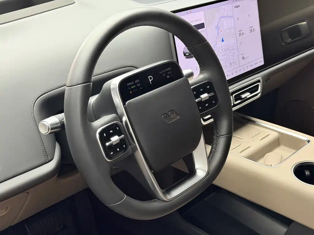 Li Auto Li L8 — миниатюра 4